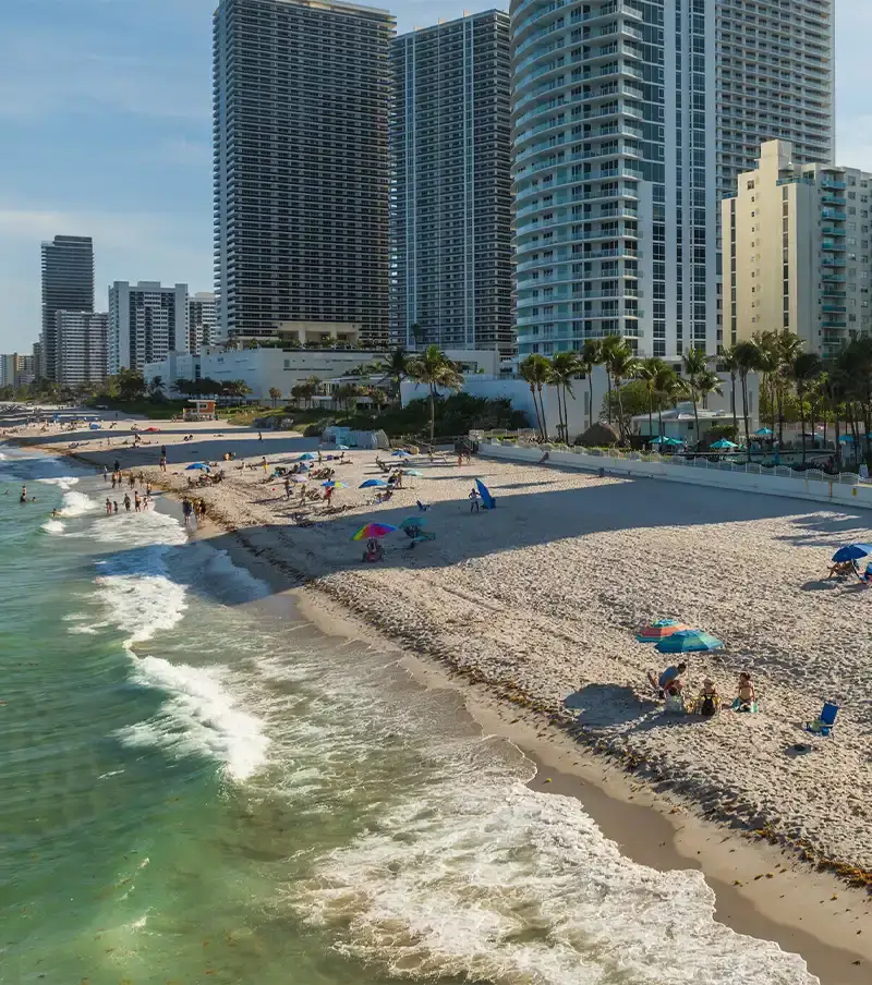 Hallandale Beach, Florida — local landmarks and neighborhoods